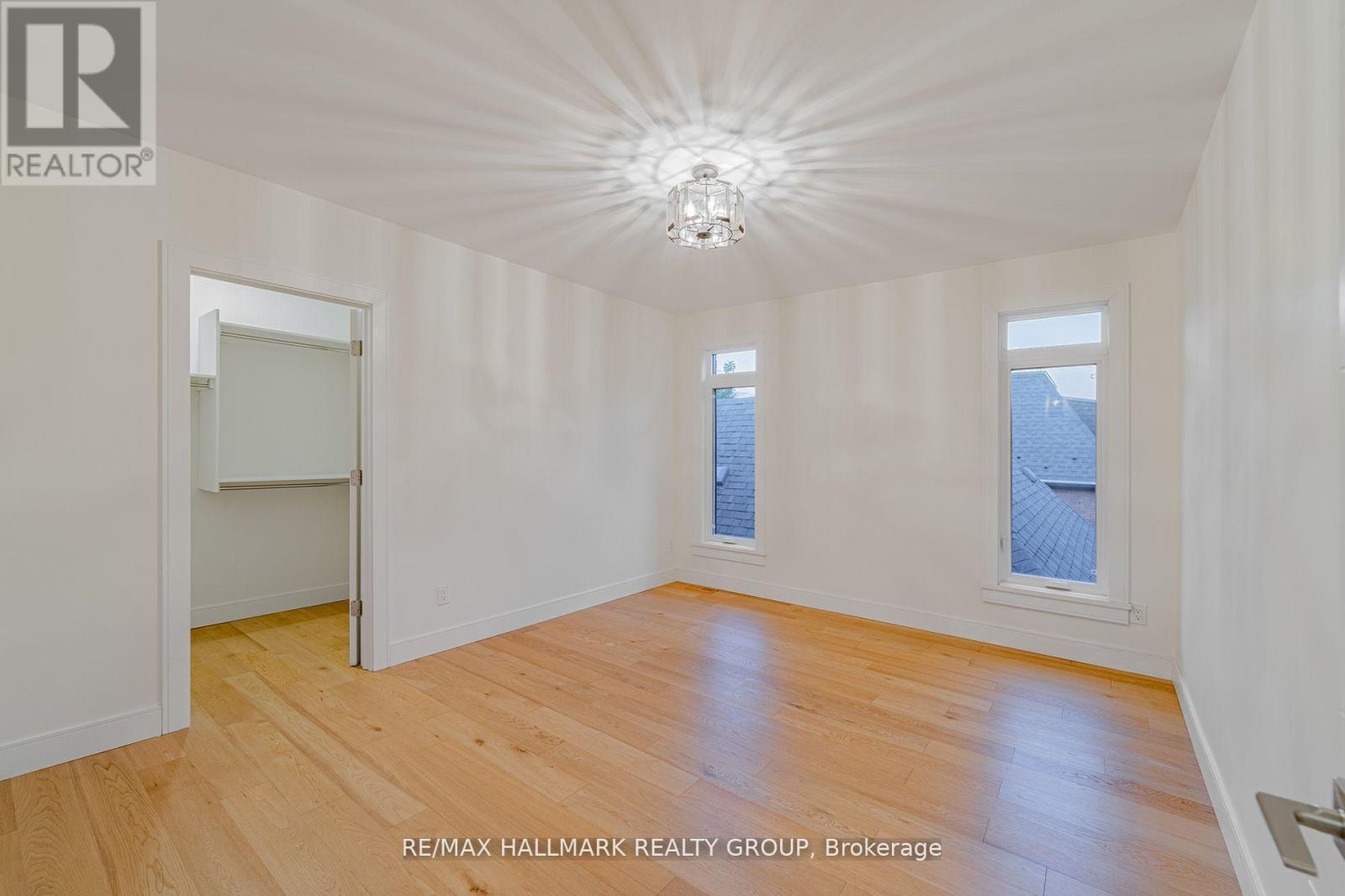 14 Thornton Avenue, Ottawa, ON - Indoor Photo Showing Other Room