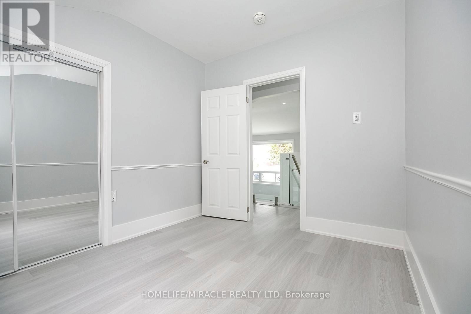 76 Raylawn Crescent, Halton Hills, ON - Indoor Photo Showing Other Room