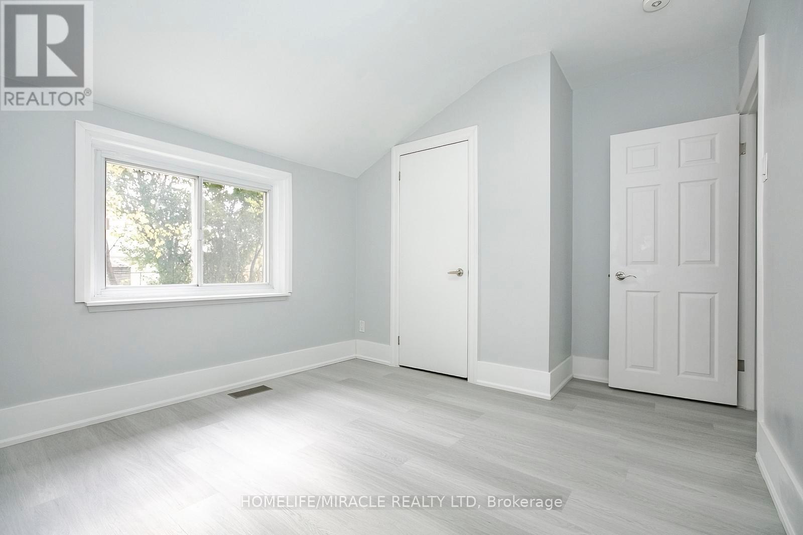 76 Raylawn Crescent, Halton Hills, ON - Indoor Photo Showing Other Room