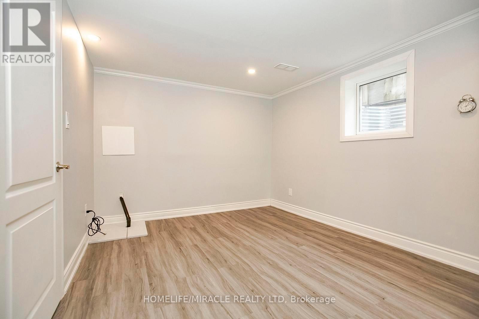 76 Raylawn Crescent, Halton Hills, ON - Indoor Photo Showing Other Room