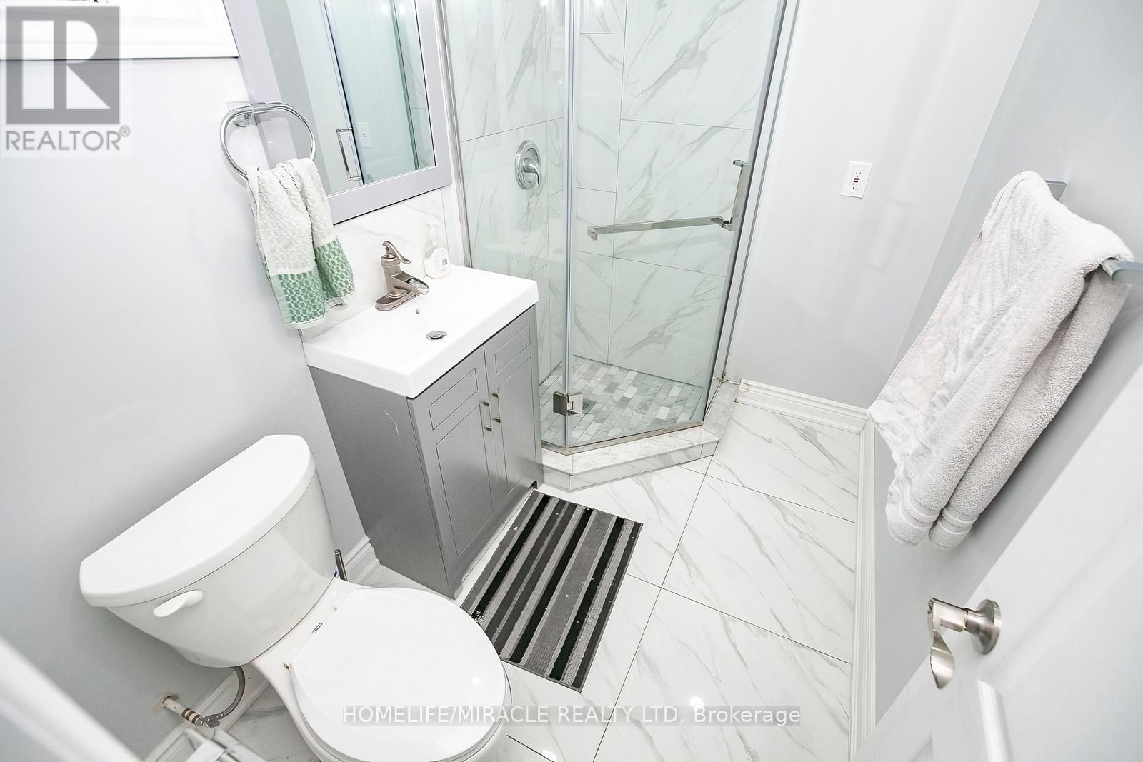 76 Raylawn Crescent, Halton Hills, ON - Indoor Photo Showing Bathroom
