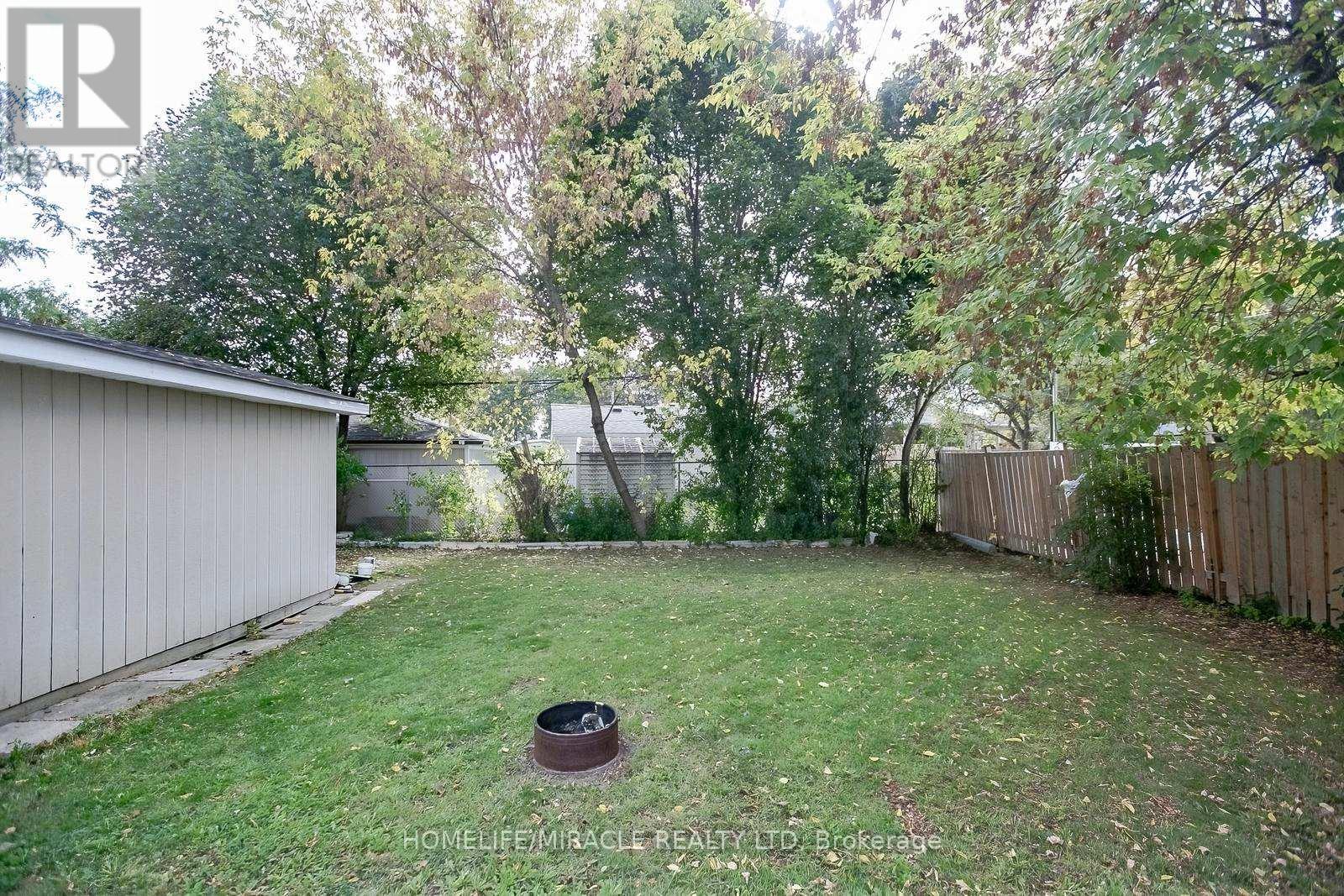 76 Raylawn Crescent, Halton Hills, ON - Outdoor