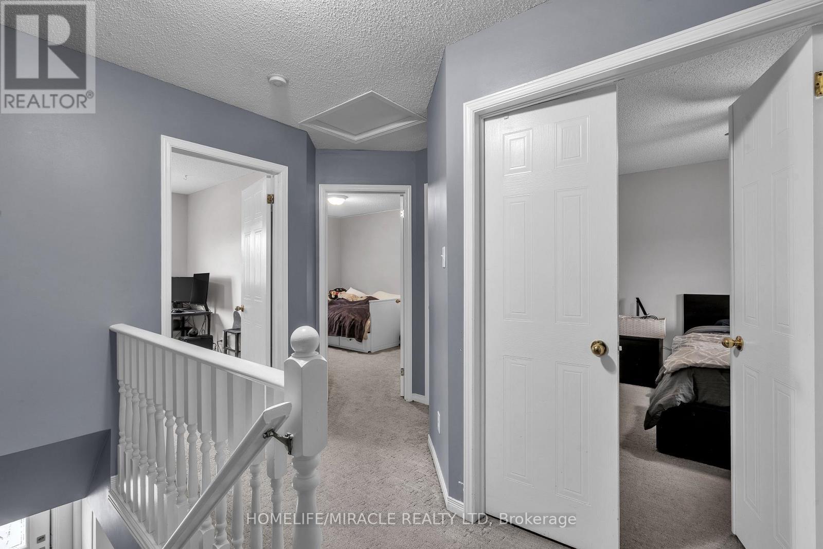 366 Marconi Boulevard, London East, ON - Indoor Photo Showing Other Room