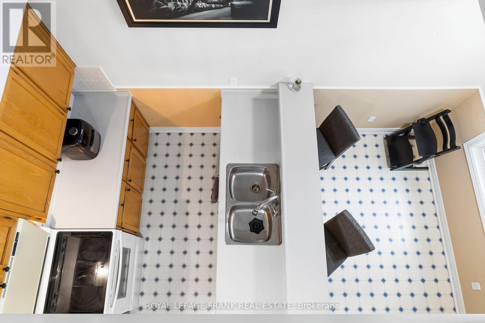 E12 - 1665 Nash Road, Clarington (Courtice), ON - Photo Showing Other Room