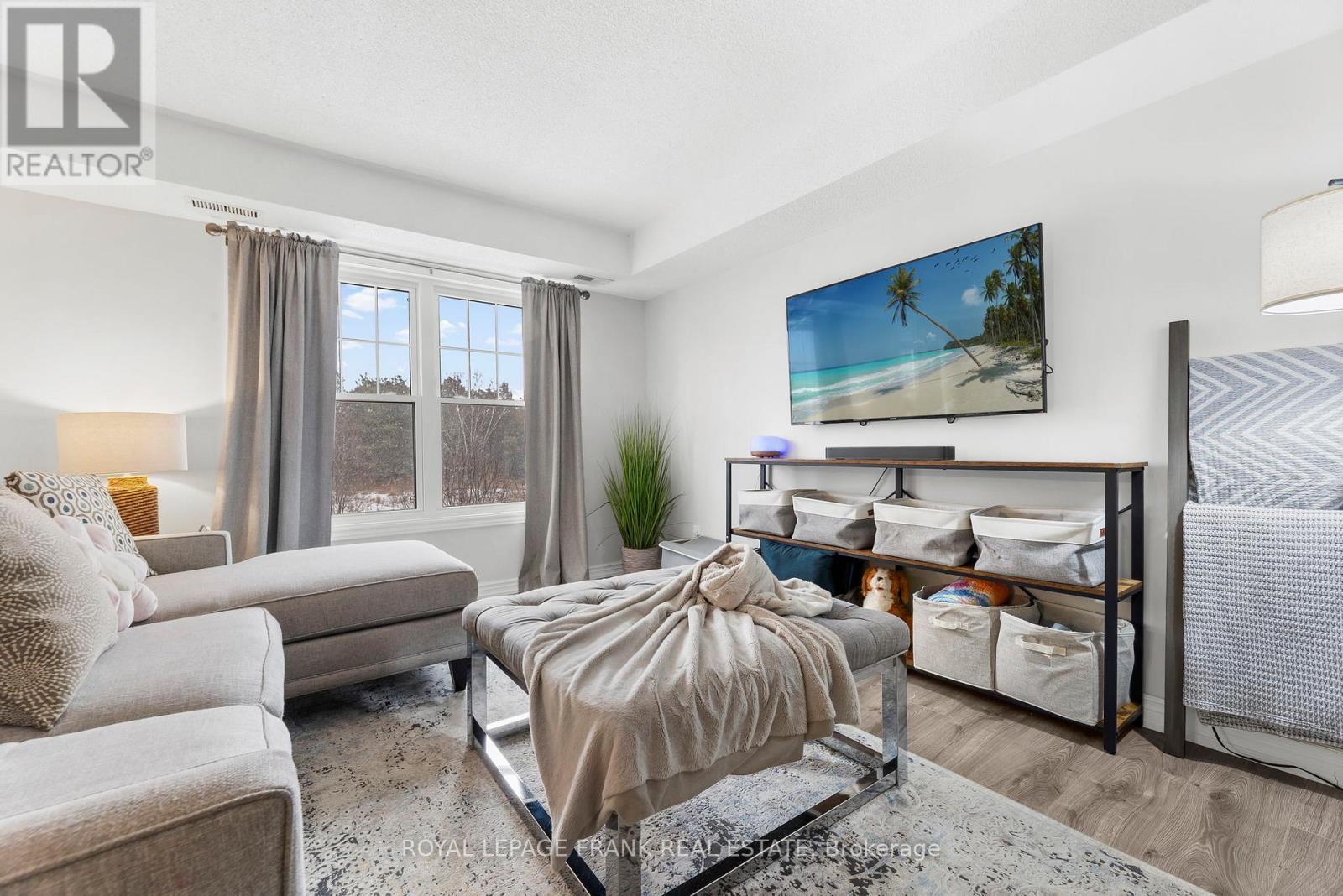 E12 - 1665 Nash Road, Clarington (Courtice), ON - Indoor