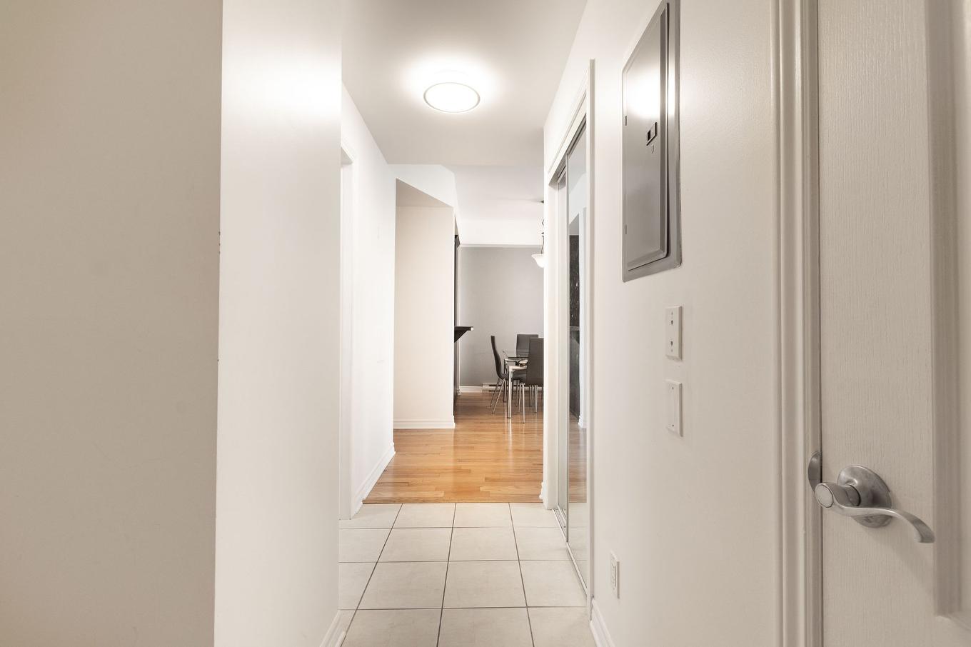 Passageway - 209-825 Boul. René-Lévesque E., Montréal (Ville-Marie), QC - Indoor Photo Showing Other Room