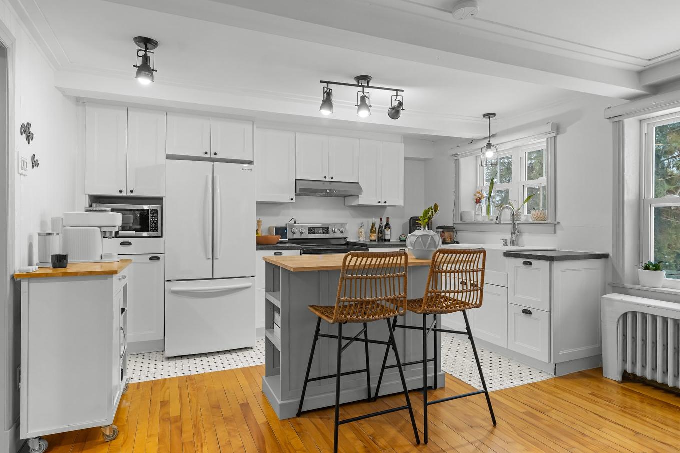 Logement - 178 - 182 67E Rue O., Québec (Charlesbourg), QC - Indoor Photo Showing Kitchen