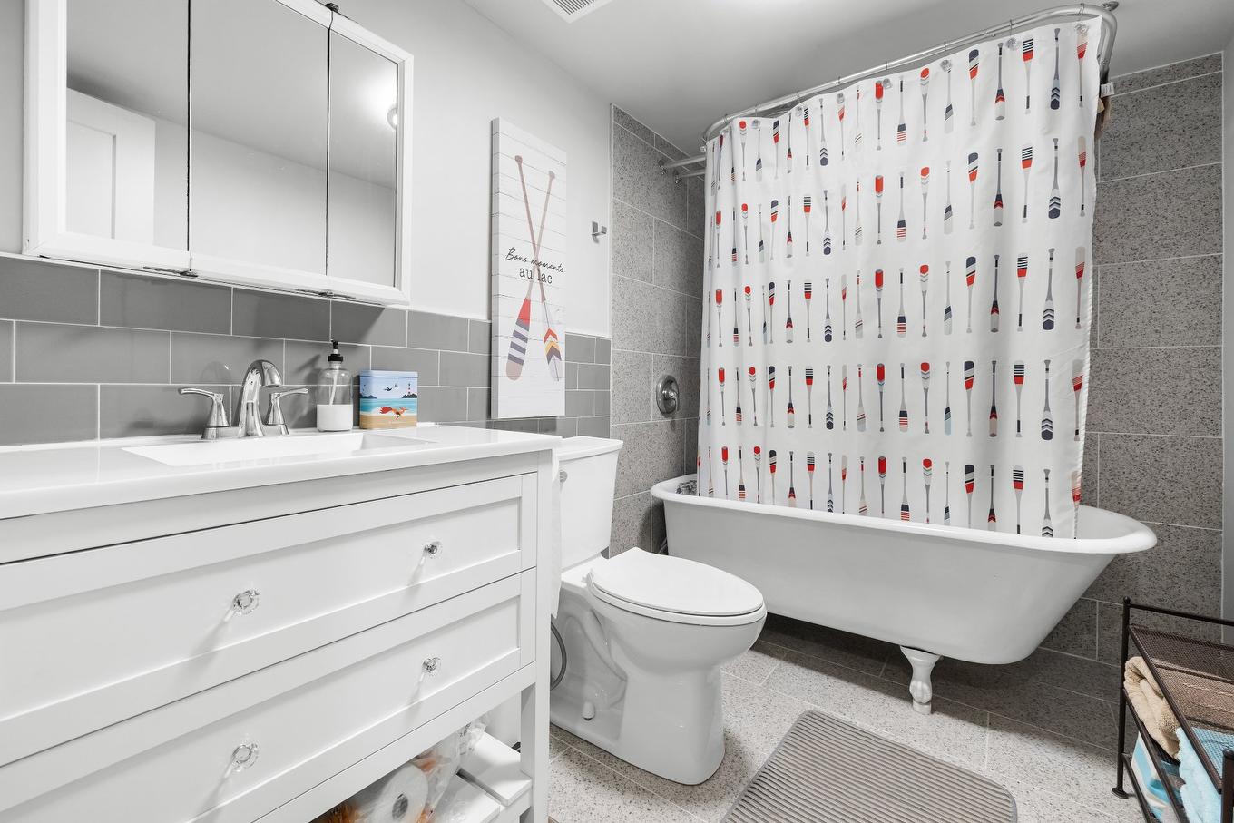 Logement - 178 - 182 67E Rue O., Québec (Charlesbourg), QC - Indoor Photo Showing Bathroom