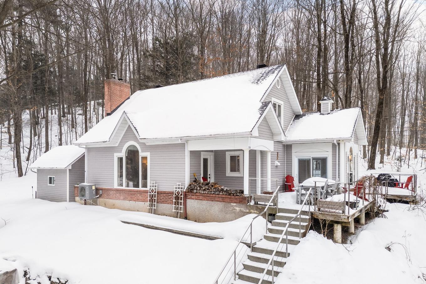 Façade - 114 Ch. Du Mont-Shefford, Shefford, QC - Outdoor