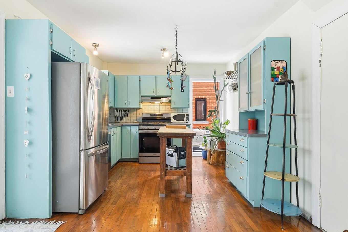 Cuisine - 1055 Rue St-Jacques, Longueuil (Le Vieux-Longueuil), QC - Indoor Photo Showing Kitchen