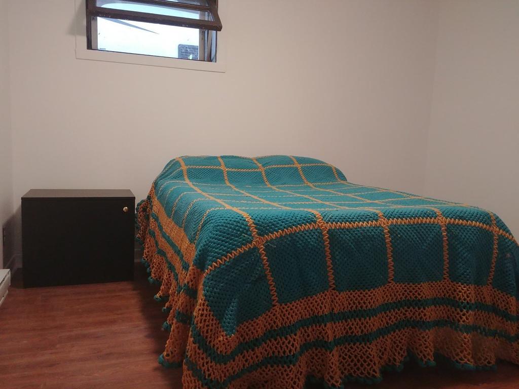 Chambre à coucher - 1055 Rue St-Jacques, Longueuil (Le Vieux-Longueuil), QC - Indoor Photo Showing Other Room