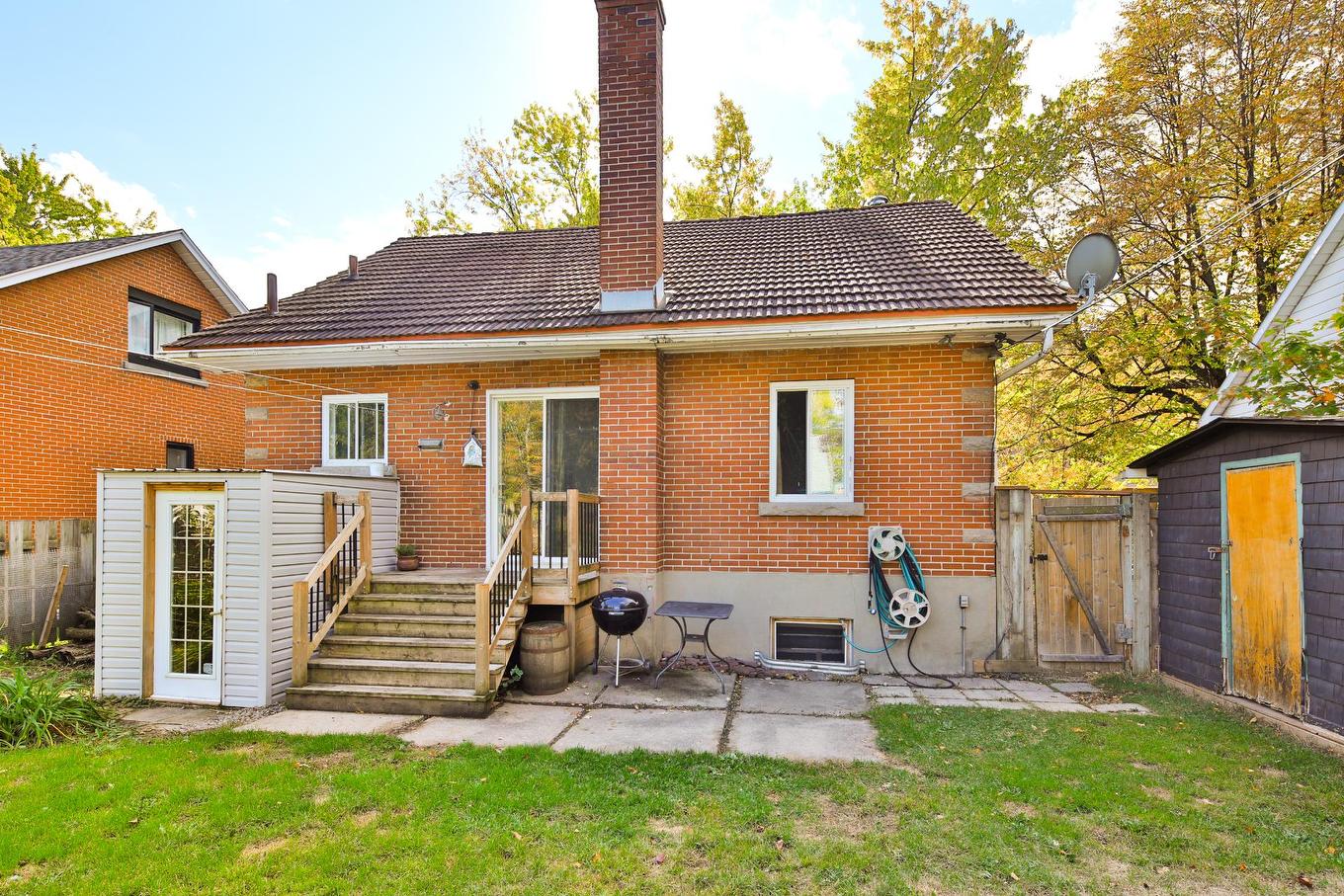 Face arrière - 1055 Rue St-Jacques, Longueuil (Le Vieux-Longueuil), QC - Outdoor With Exterior