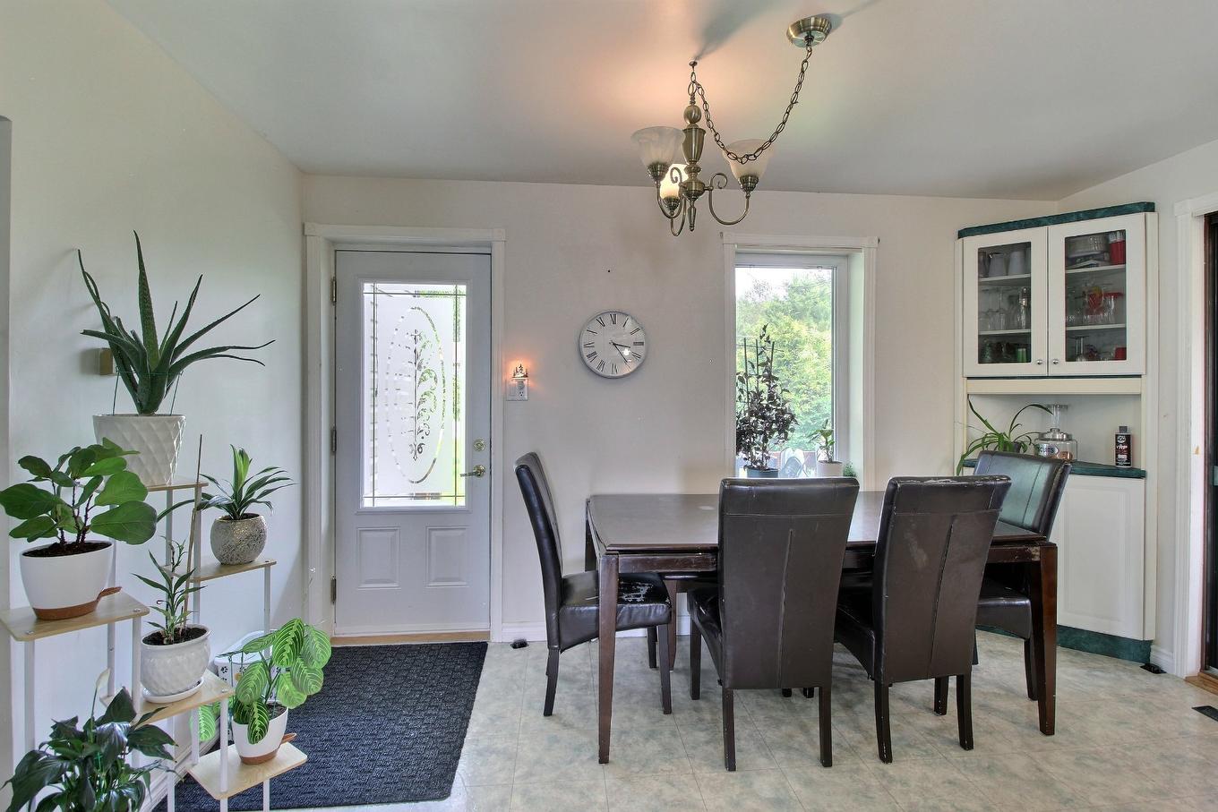 Salle à manger - 344 Av. De L'Église, Rouyn-Noranda, QC - Indoor Photo Showing Dining Room