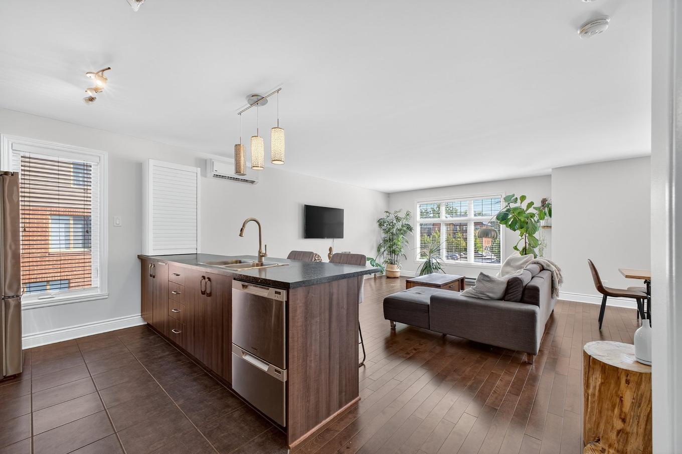 Vue d'ensemble - 5-6130 Rue De Lusa, Brossard, QC - Indoor