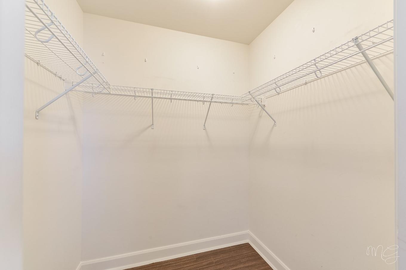 Walk-in closet - 149 Rue Desormeaux, Saint-Jérôme, QC - Indoor With Storage