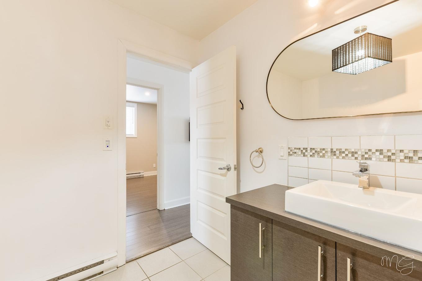 Bathroom - 149 Rue Desormeaux, Saint-Jérôme, QC - Indoor Photo Showing Bathroom