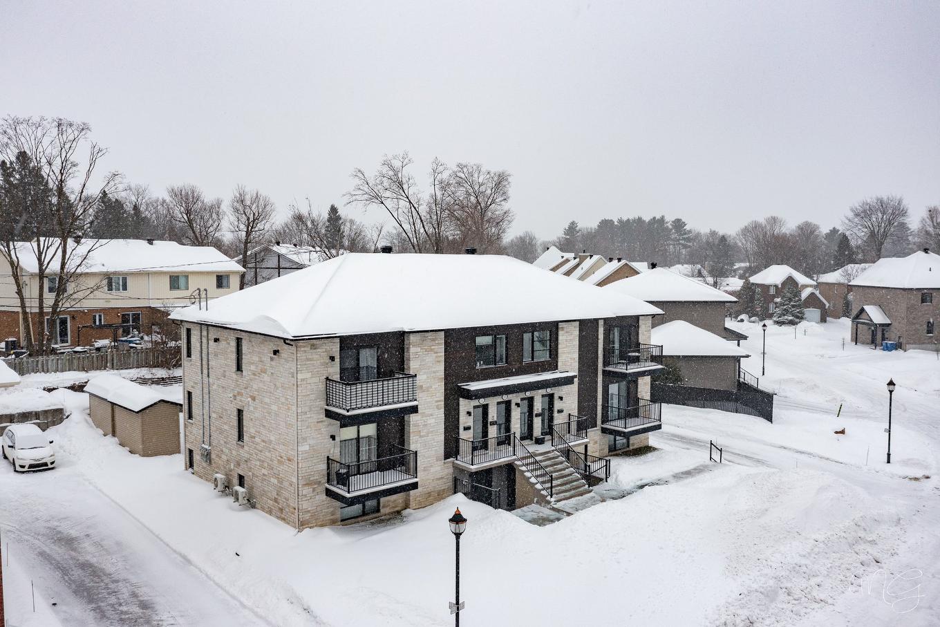 Exterior - 149 Rue Desormeaux, Saint-Jérôme, QC - Outdoor