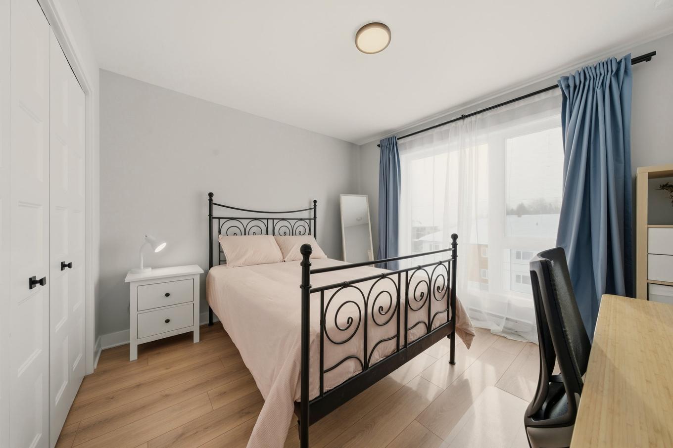 Chambre à coucher - 7-900 Rue Du Gisement, Sherbrooke (Les Nations), QC - Indoor Photo Showing Bedroom