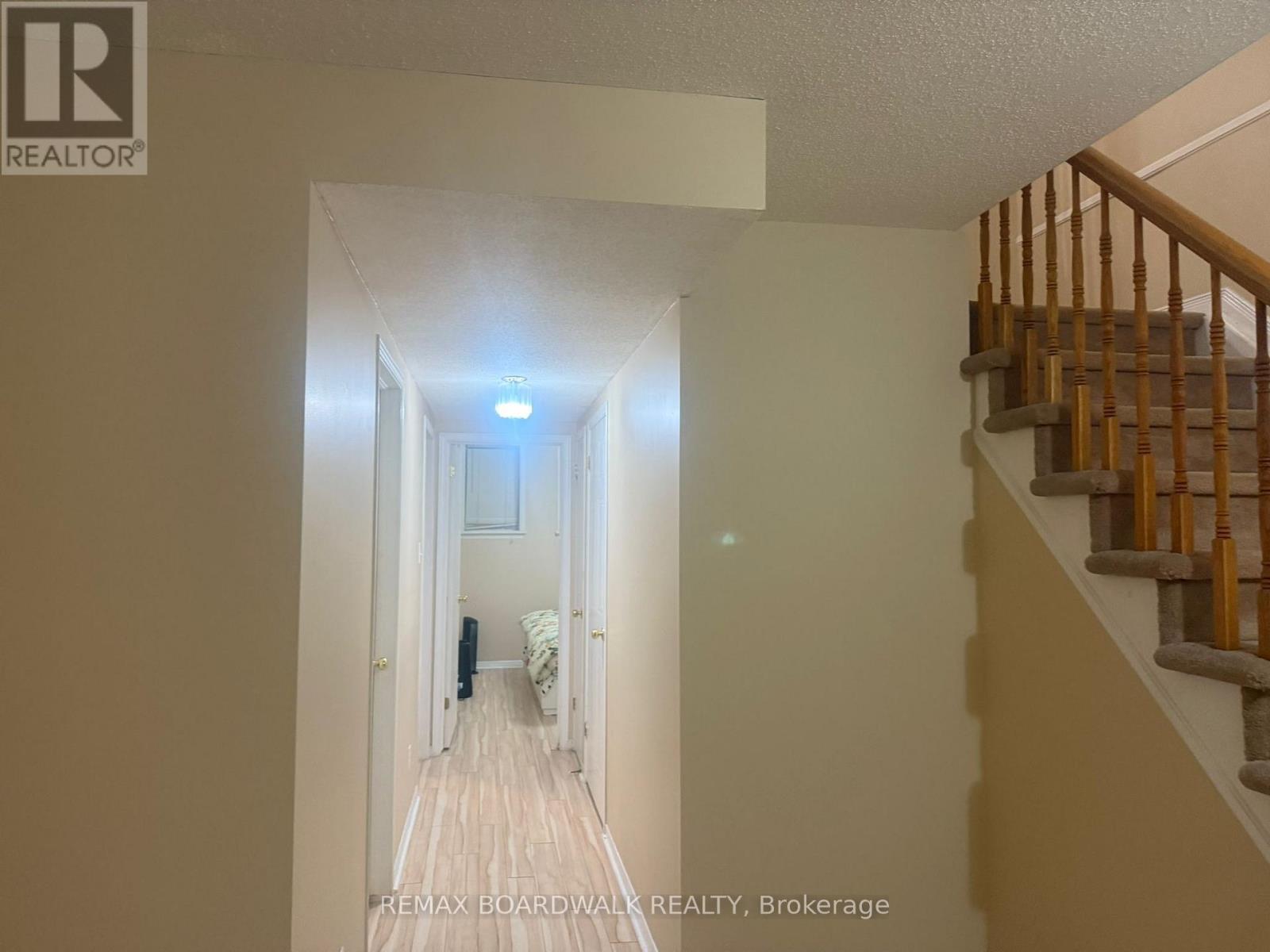 6 Briston Private, Ottawa, ON