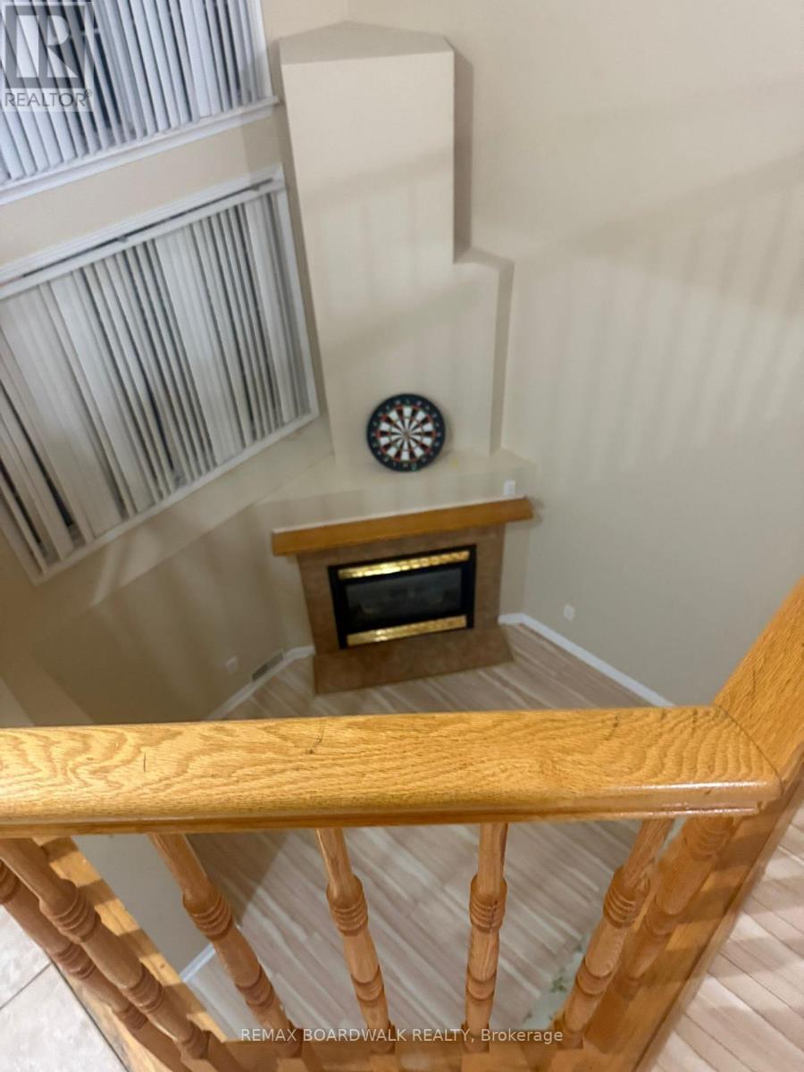 6 Briston Private, Ottawa, ON