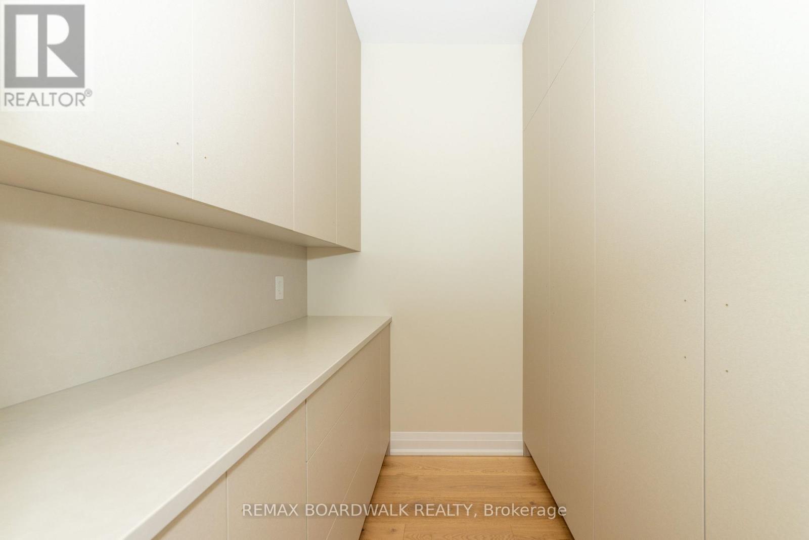 577 Melbourne Avenue, Ottawa, ON - Indoor Photo Showing Other Room