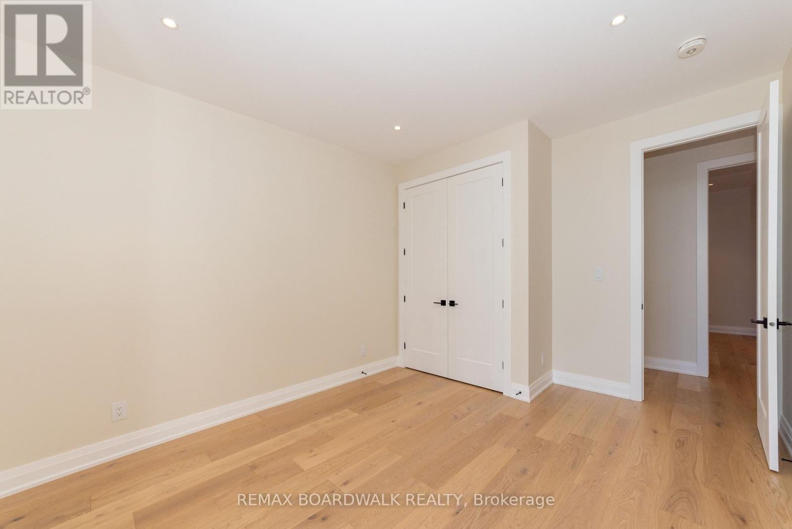 577 Melbourne Avenue, Ottawa, ON - Indoor Photo Showing Other Room