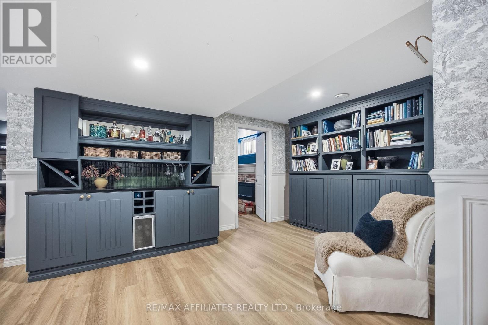 19 Senators Gate Drive, Perth, ON - Indoor