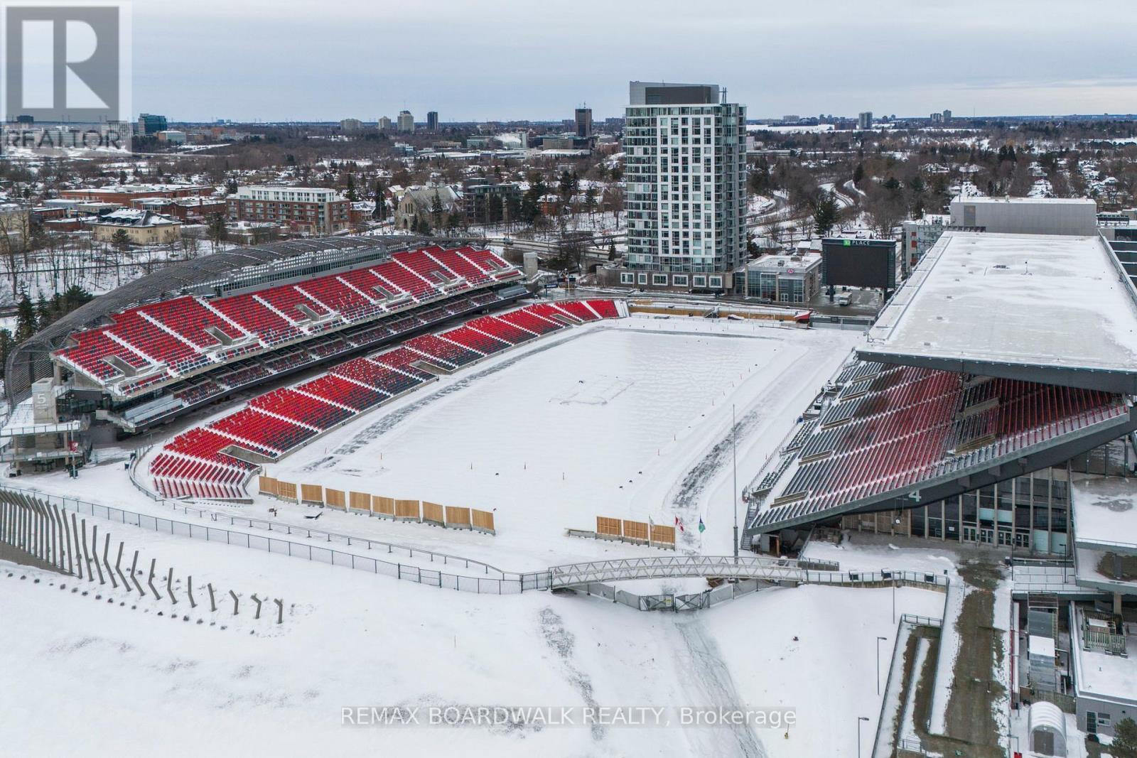 104 Holmwood Avenue, Ottawa, ON - Outdoor