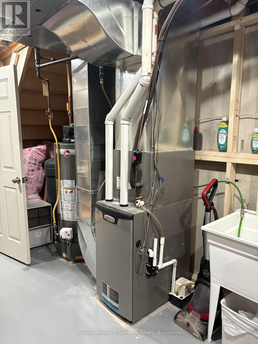 254 Scott Road, Cambridge, ON - Indoor Photo Showing Basement