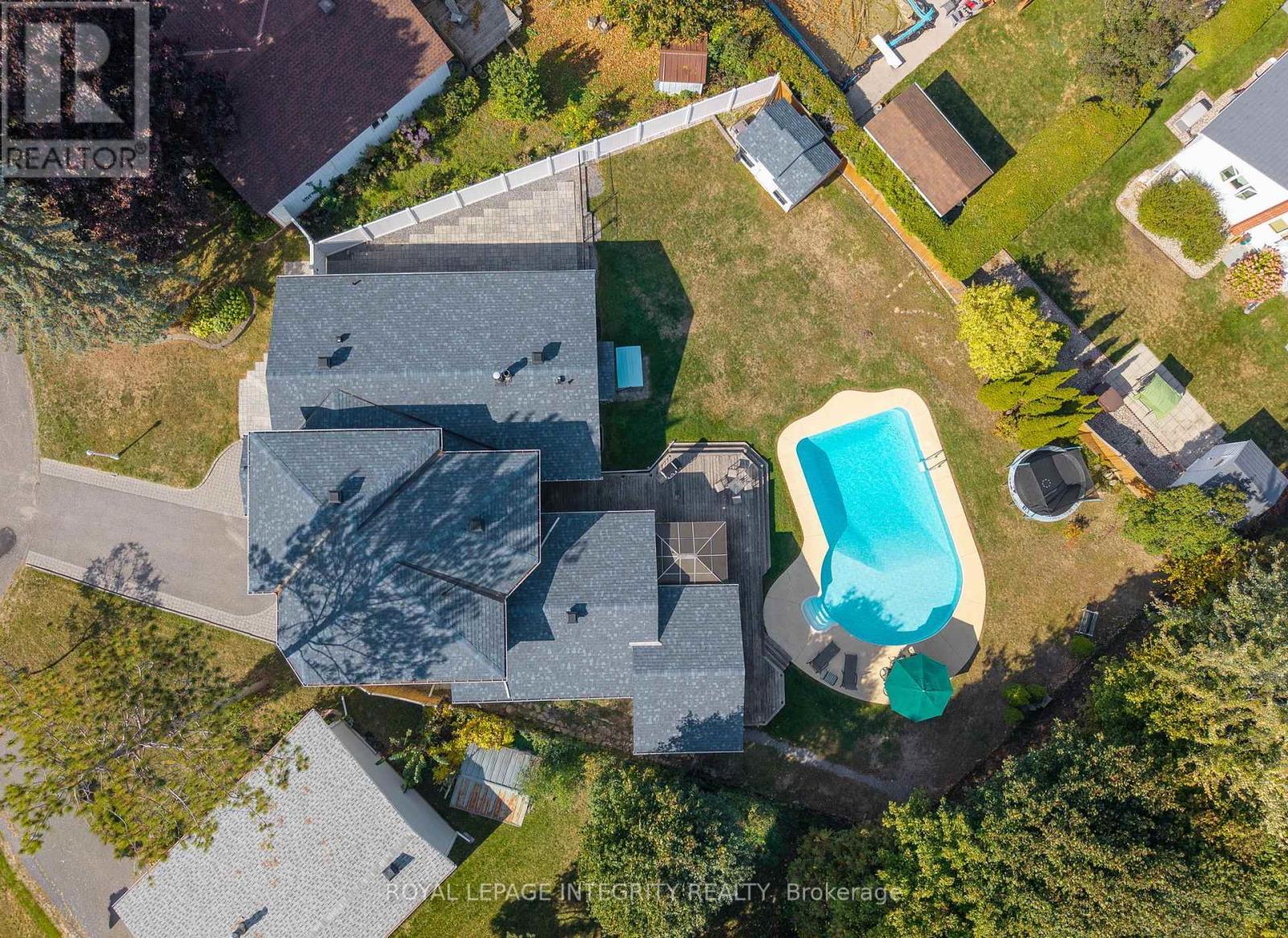 16 St Andrews Circle, Ottawa, ON - Outdoor With In Ground Pool With View