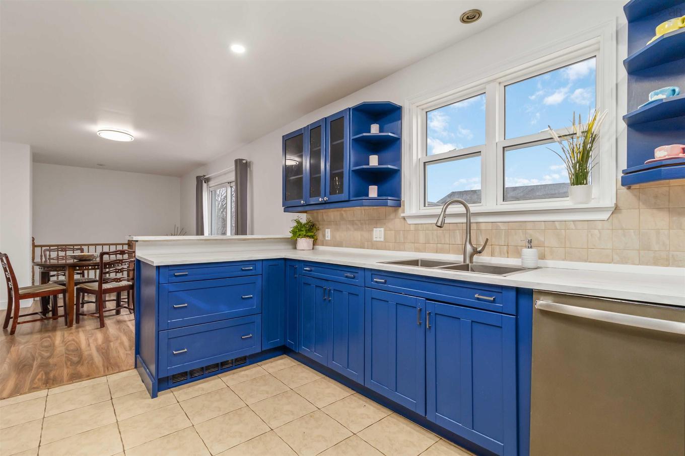 30 Woodcrest Avenue, Halifax, NS