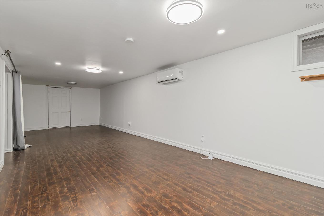 30 Woodcrest Avenue, Halifax, NS