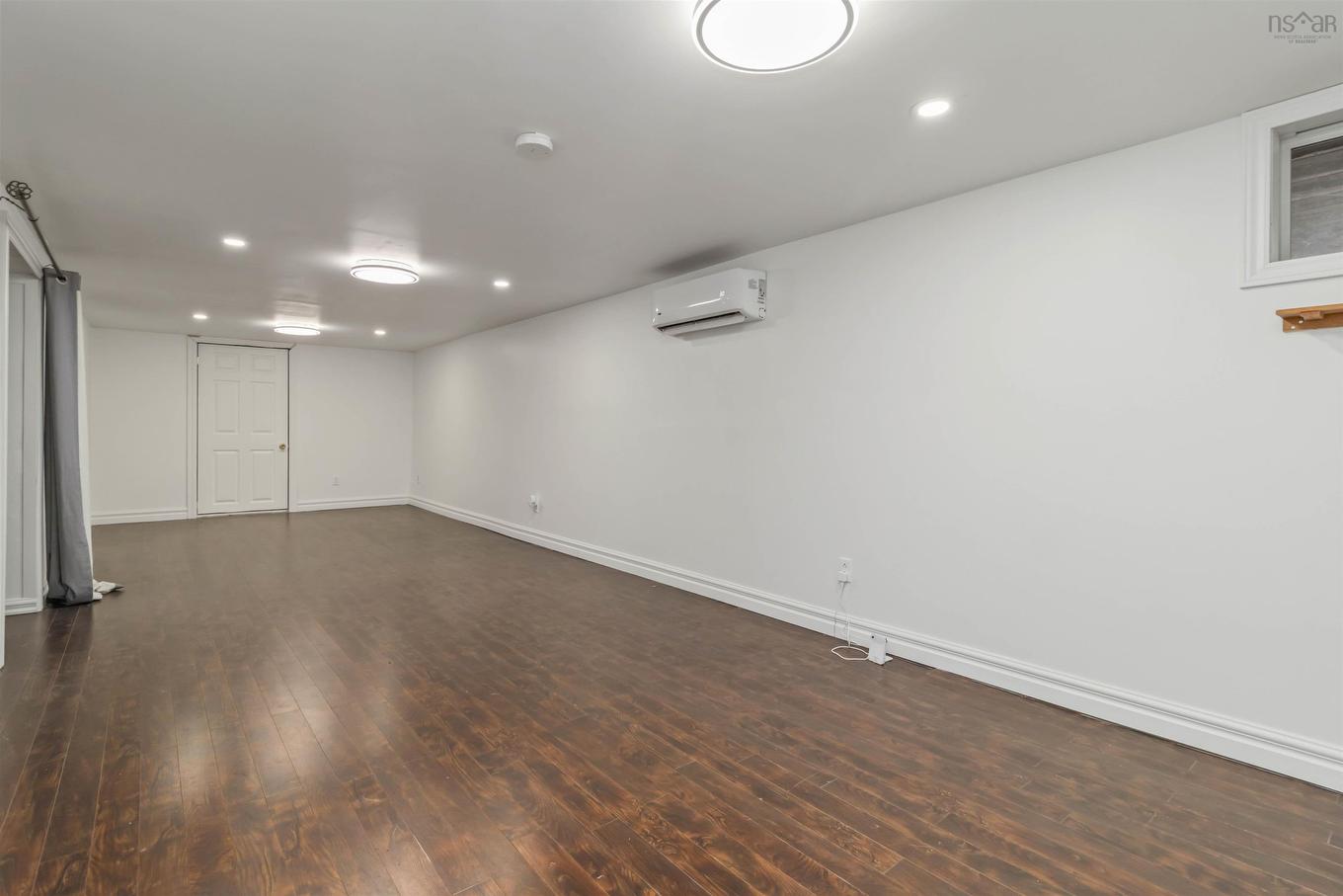 30 Woodcrest Avenue, Halifax, NS