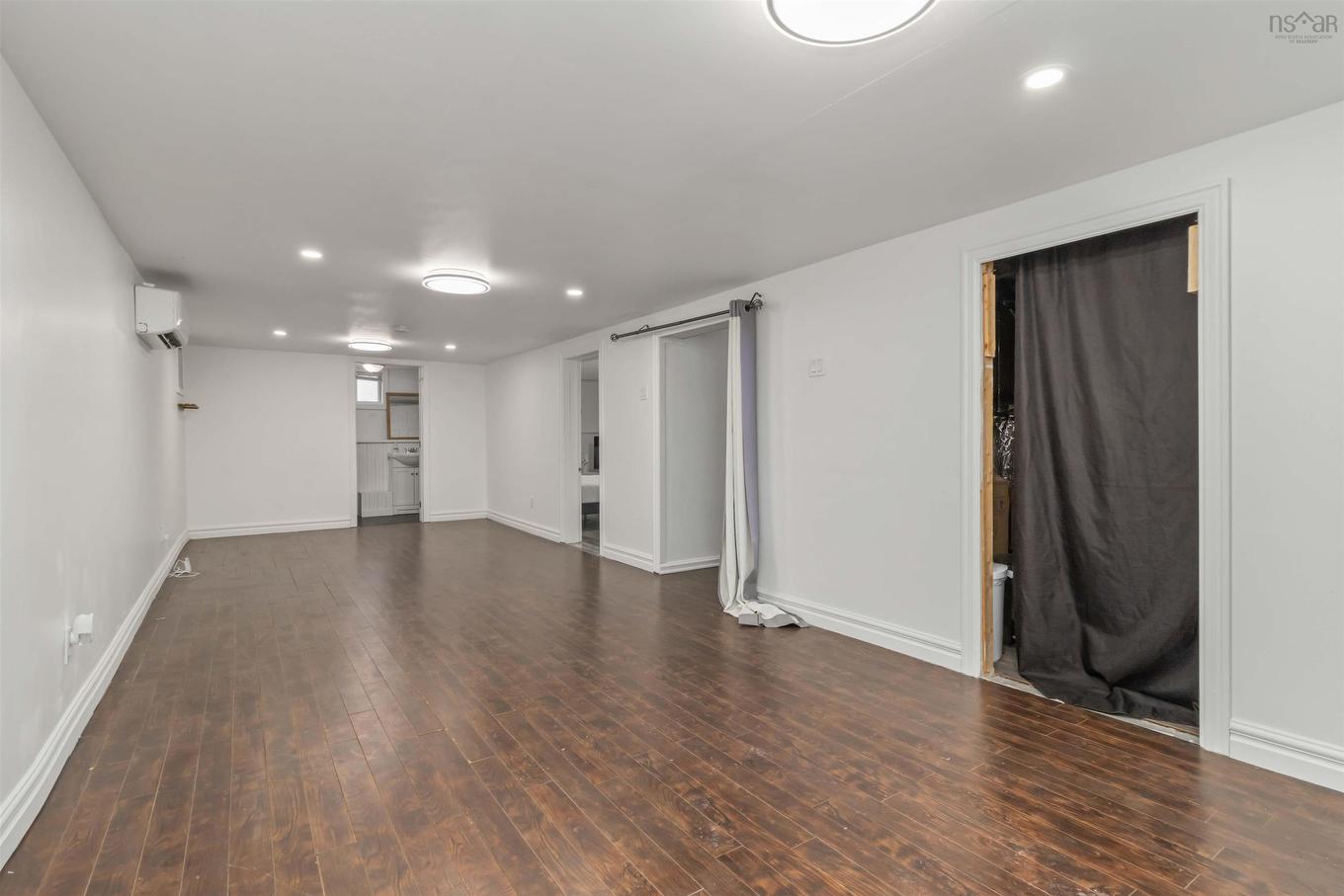 30 Woodcrest Avenue, Halifax, NS