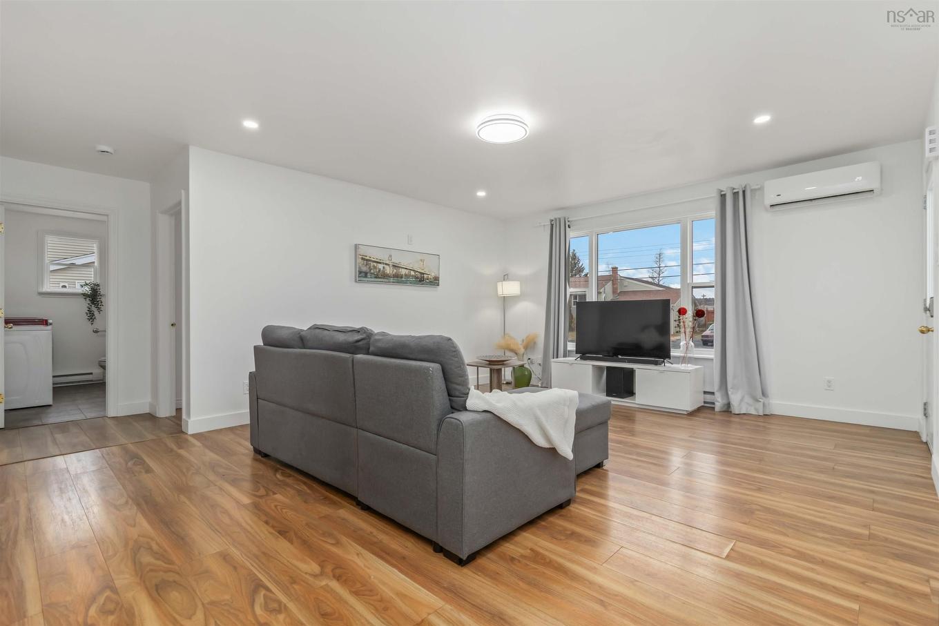 30 Woodcrest Avenue, Halifax, NS