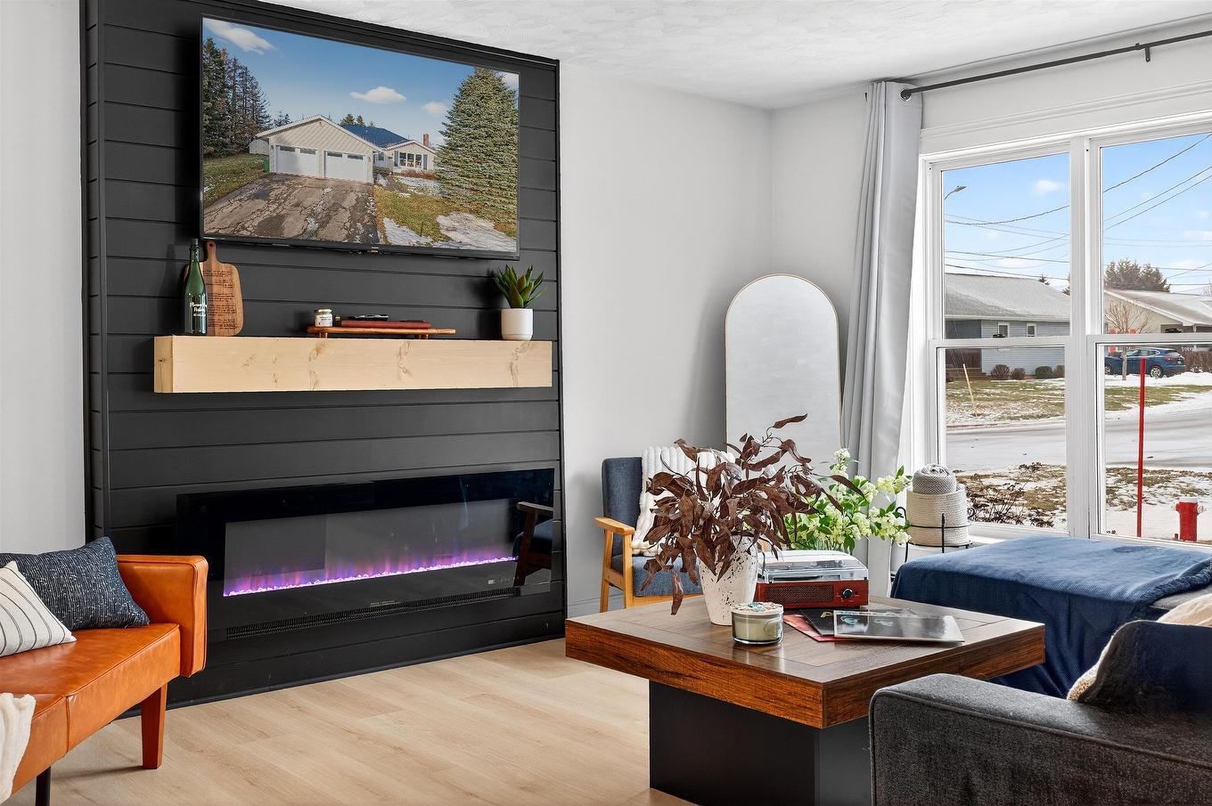 16 Arthur Holland Drive, Summerside, PE