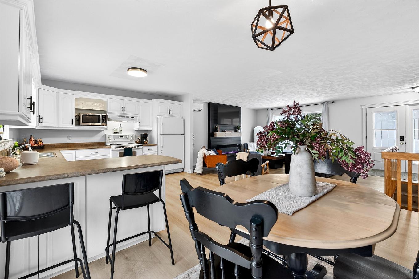 16 Arthur Holland Drive, Summerside, PE