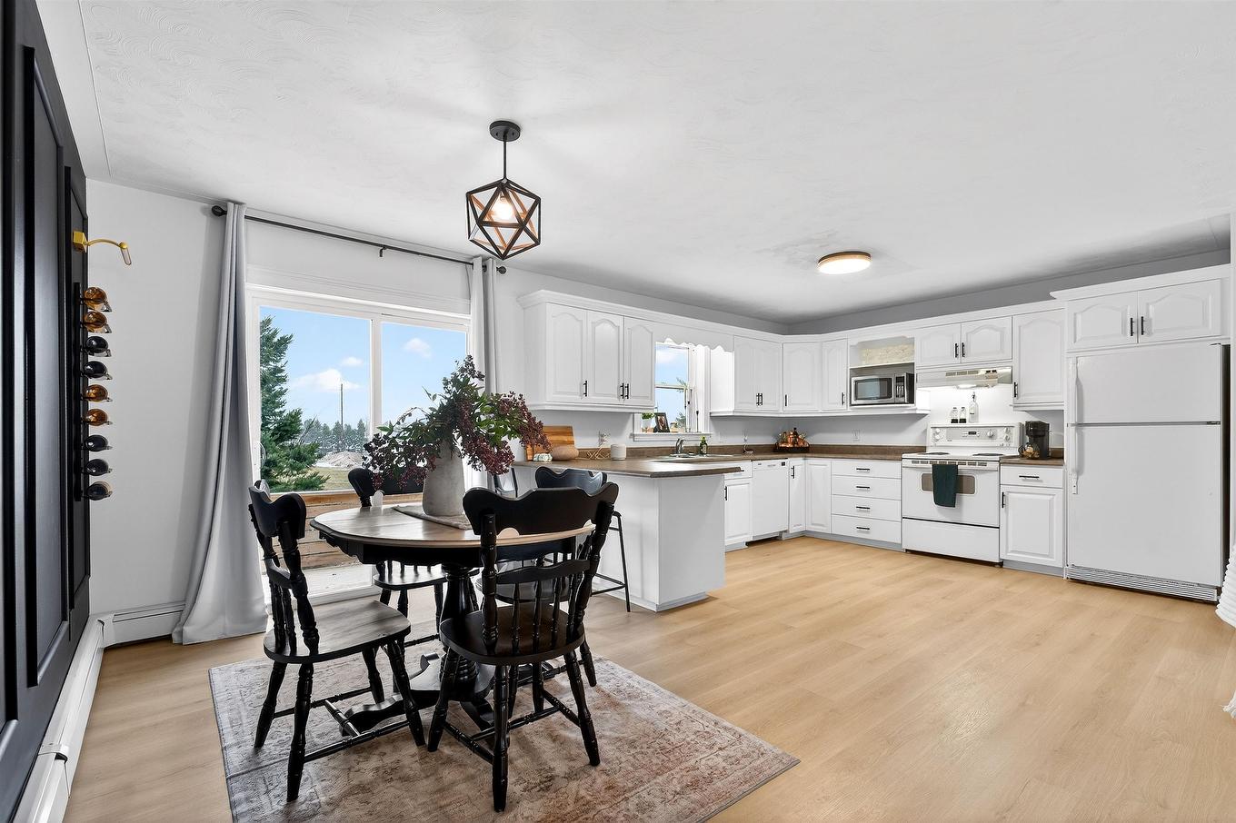 16 Arthur Holland Drive, Summerside, PE