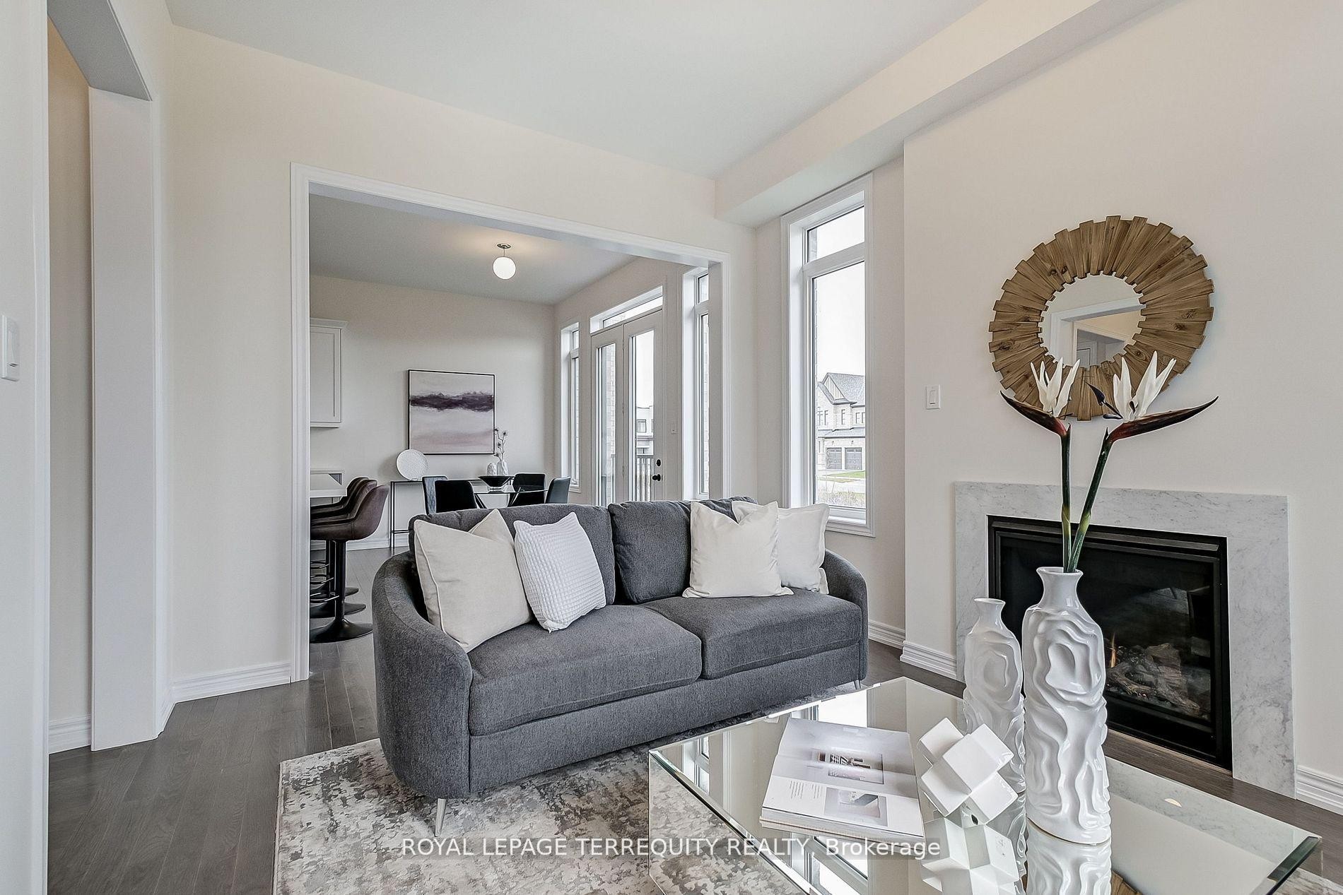 244 Mckean Drive, Whitchurch-Stouffville, ON - Indoor Photo Showing Living Room With Fireplace