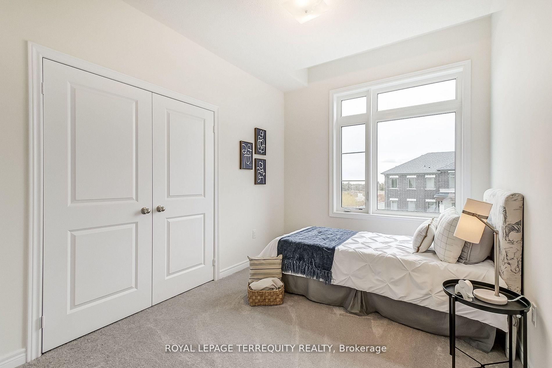 244 Mckean Drive, Whitchurch-Stouffville, ON - Indoor Photo Showing Bedroom