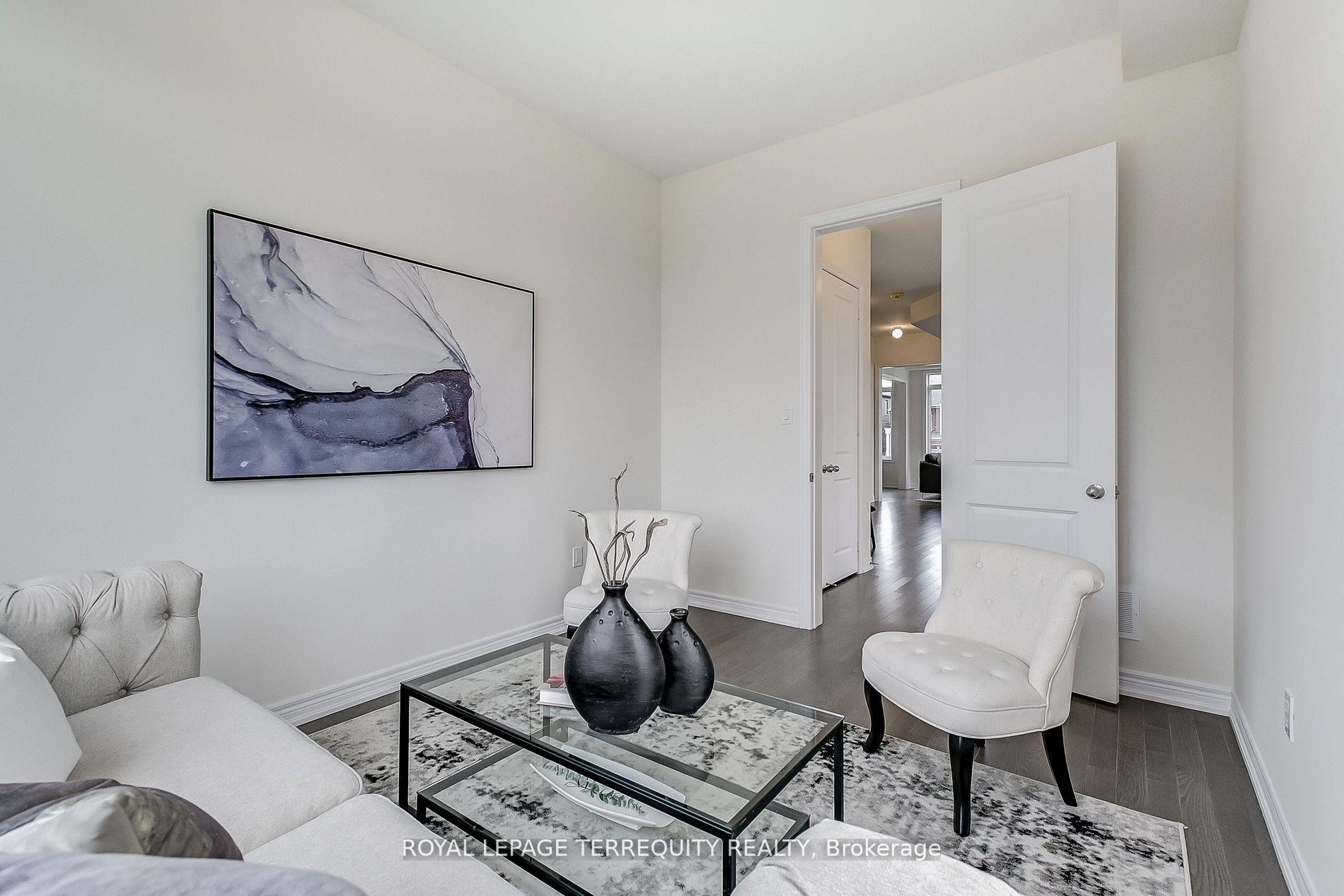 244 Mckean Drive, Whitchurch-Stouffville, ON - Indoor Photo Showing Other Room