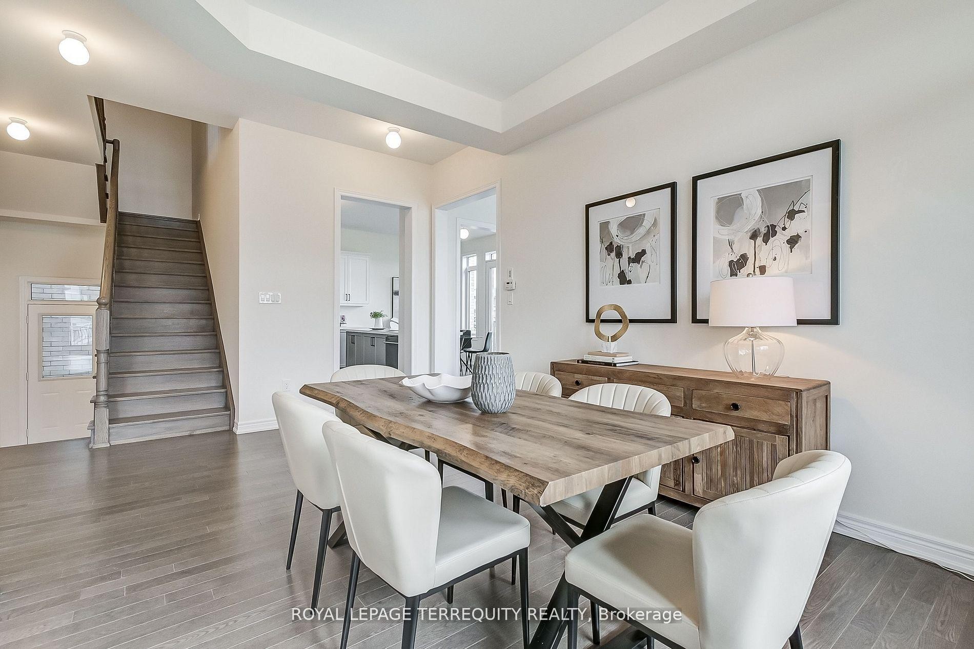 244 Mckean Drive, Whitchurch-Stouffville, ON - Indoor Photo Showing Dining Room