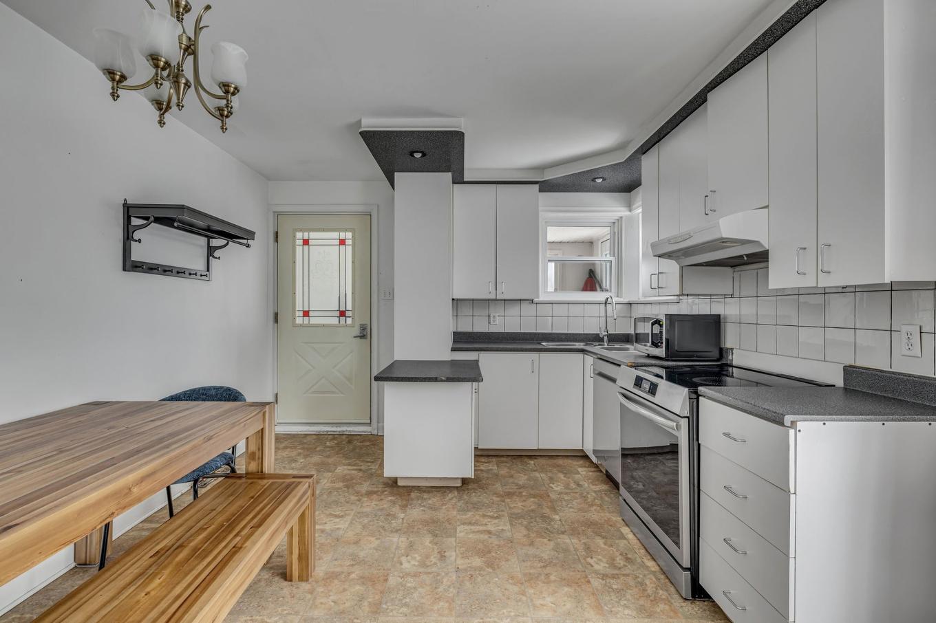 Cuisine - 92 Rue St-Édouard, Lévis (Desjardins), QC - Indoor Photo Showing Kitchen