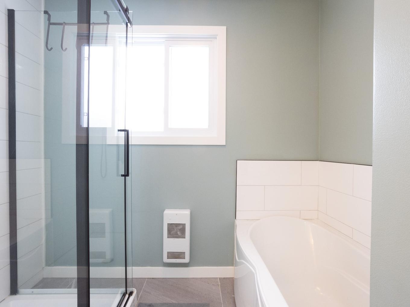 Autre - 1530 Route De La Cité-Des-Jeunes, Saint-Lazare, QC - Indoor Photo Showing Bathroom