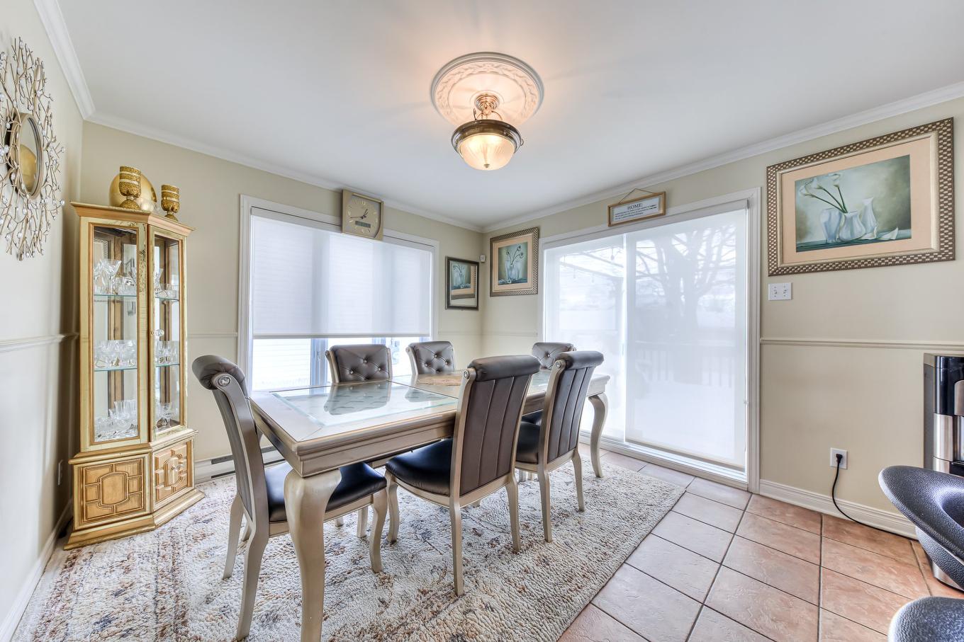 Dining room - 20500 Rue Des Sports, Mirabel, QC - Indoor Photo Showing Dining Room