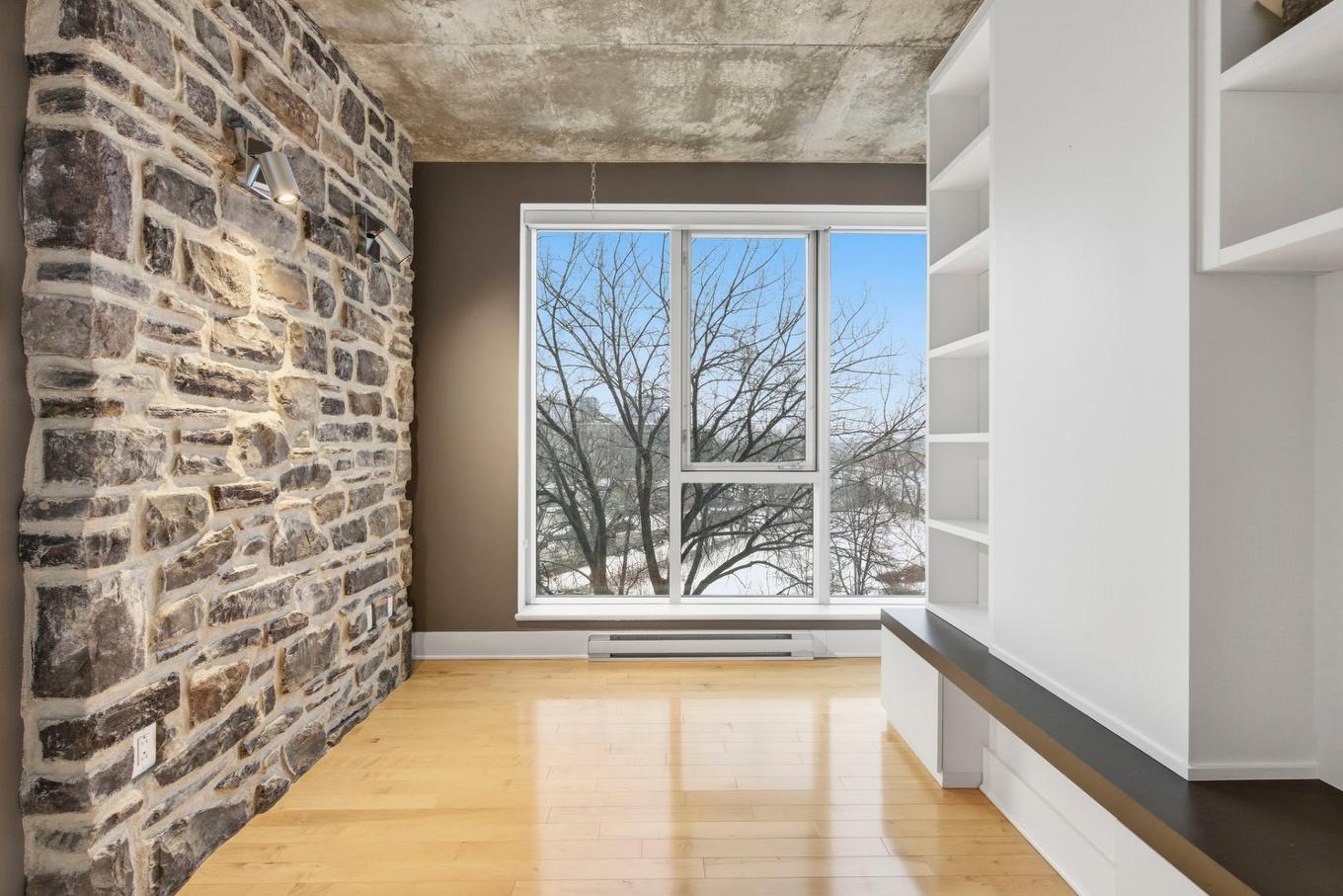 Office - 611-50 Rue Des Seigneurs, Montréal (Le Sud-Ouest), QC - Indoor Photo Showing Other Room