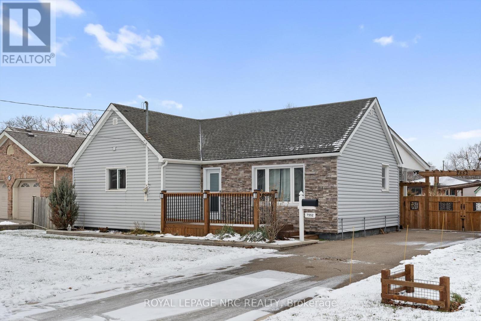 7552 Dorchester Road, Niagara Falls (Oldfield), ON - Outdoor