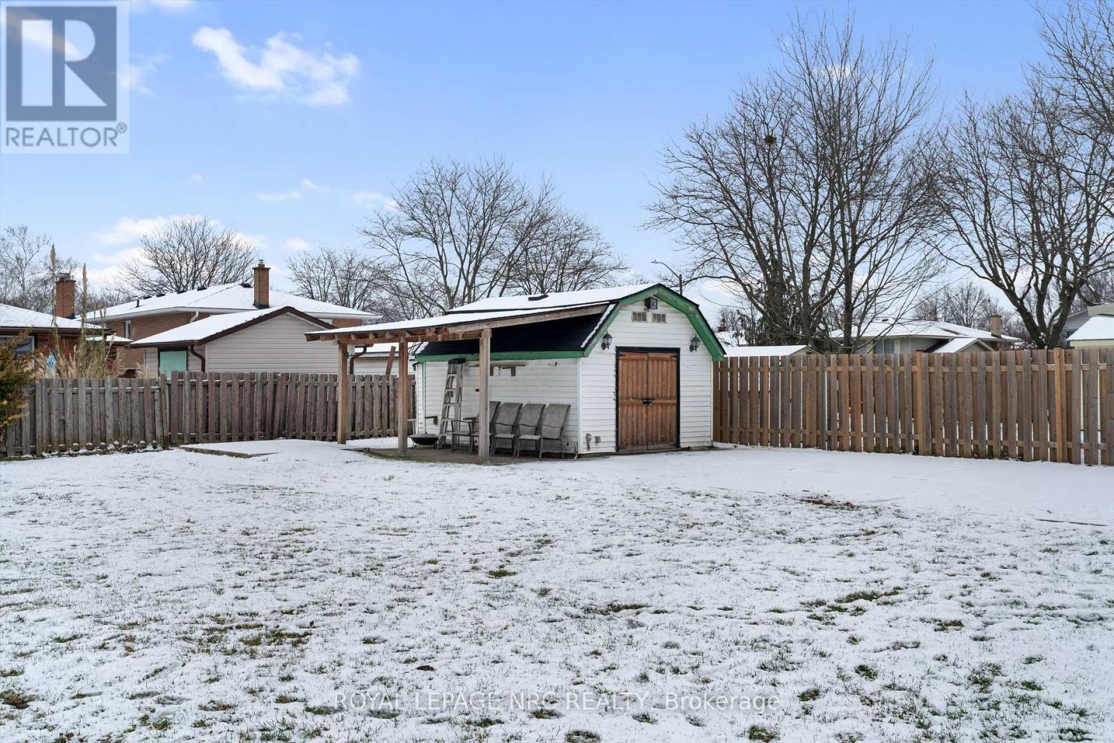 7552 Dorchester Road, Niagara Falls (Oldfield), ON - Outdoor