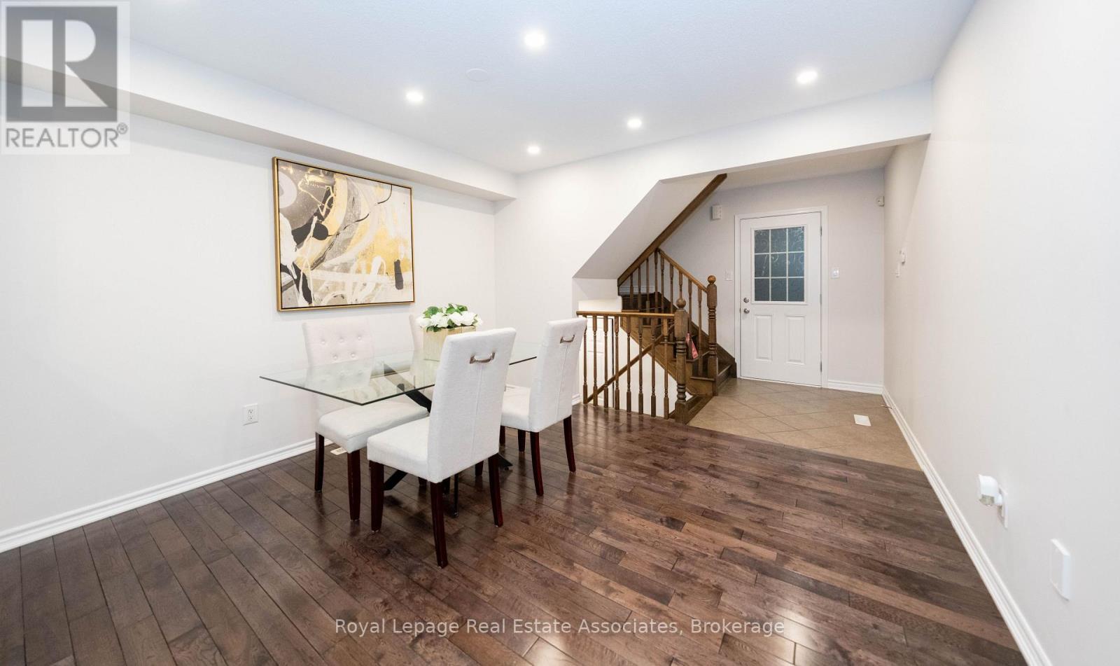 303 Chuchmach Close, Milton, ON - Indoor