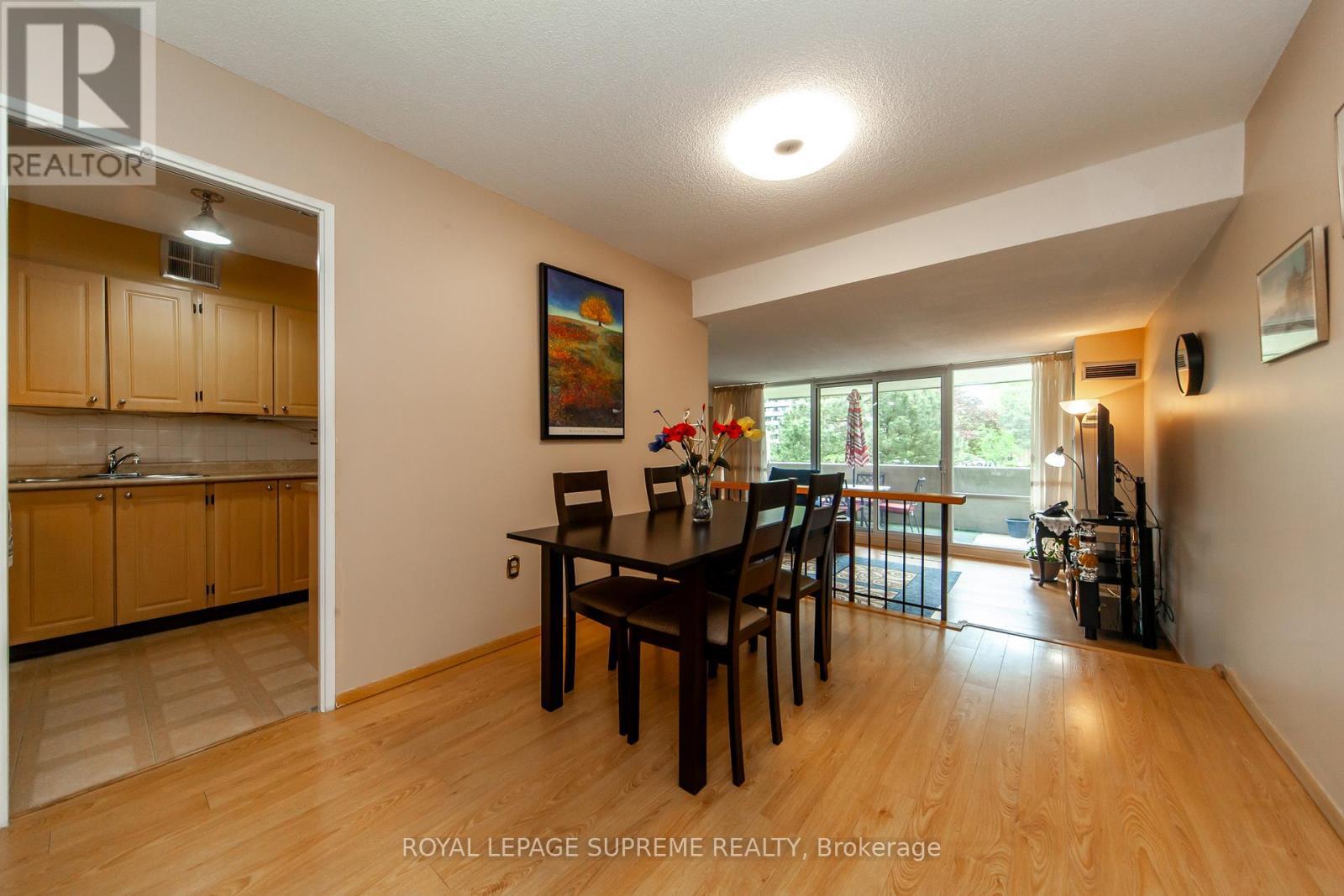 205 - 270 Scarlett Road, Toronto, ON - Indoor Photo Showing Other Room